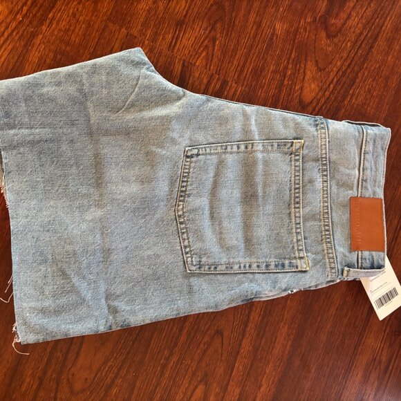 Everlane Women's OG Baggy Jean Short in Light Indigo, Size 27 - Picture 5 of 6